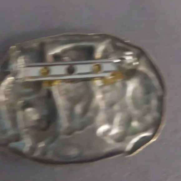 Vintage Silver/Pewter Toned Cats Lightweight Brooch Pin - Picture 11 of 16